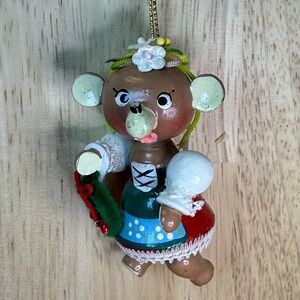 Vintage 1985 Sadler Inc Taiwan Teddy Bear Christmas Ornament German Dress Wreath